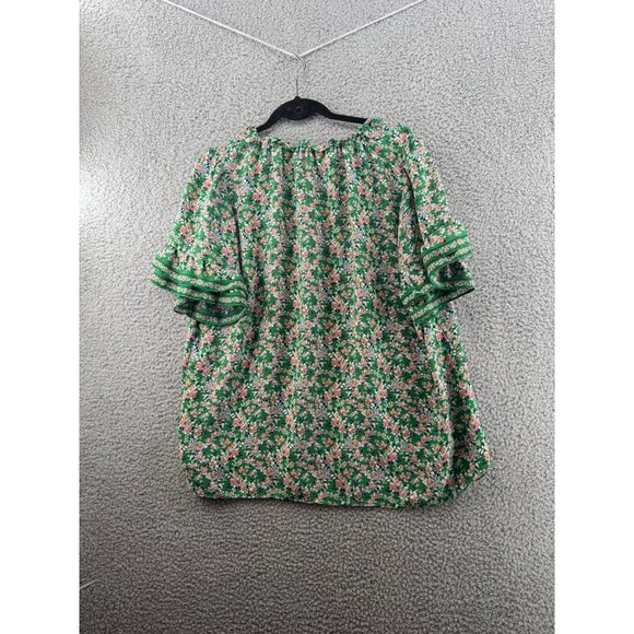 Max Studio Floral Blouse With Ruffle Bell Sleeve Green Size 1X - Picture 2 of 8